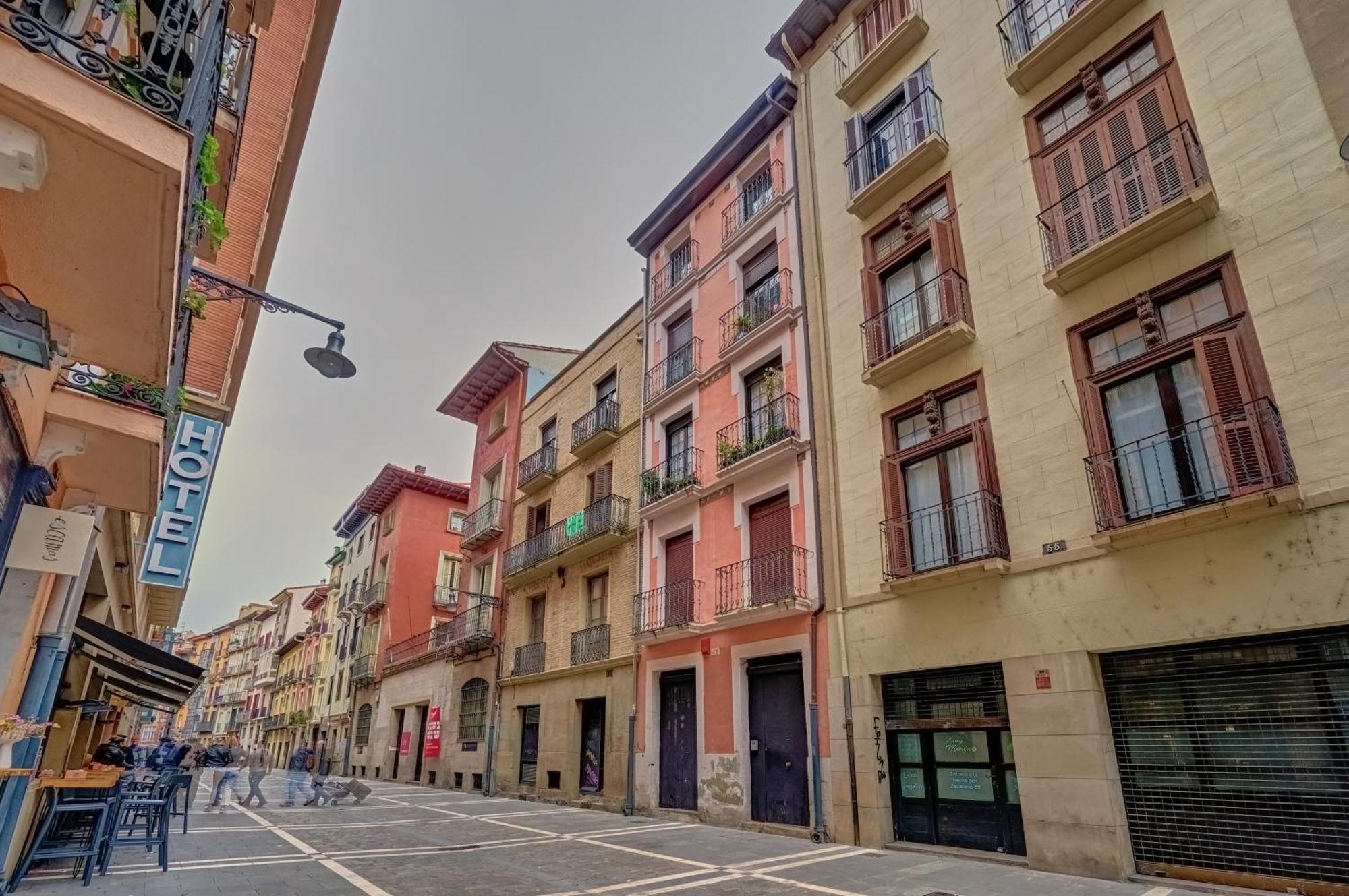 Centro Historico Exterior, Calle Nueva Dos Balcones Pamplona Exterior photo